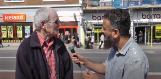 Amazing Conversion to Islam – Street Dawah ‘Live’