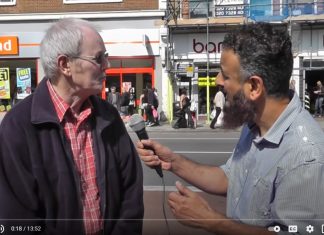Amazing Conversion to Islam – Street Dawah ‘Live’