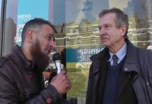 British Engineer Converts From Christianity To Islam ! ‘LIVE’ Street Dawah