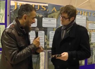 British Scientist Converts to Islam | Full Conversation – ‘LIVE’